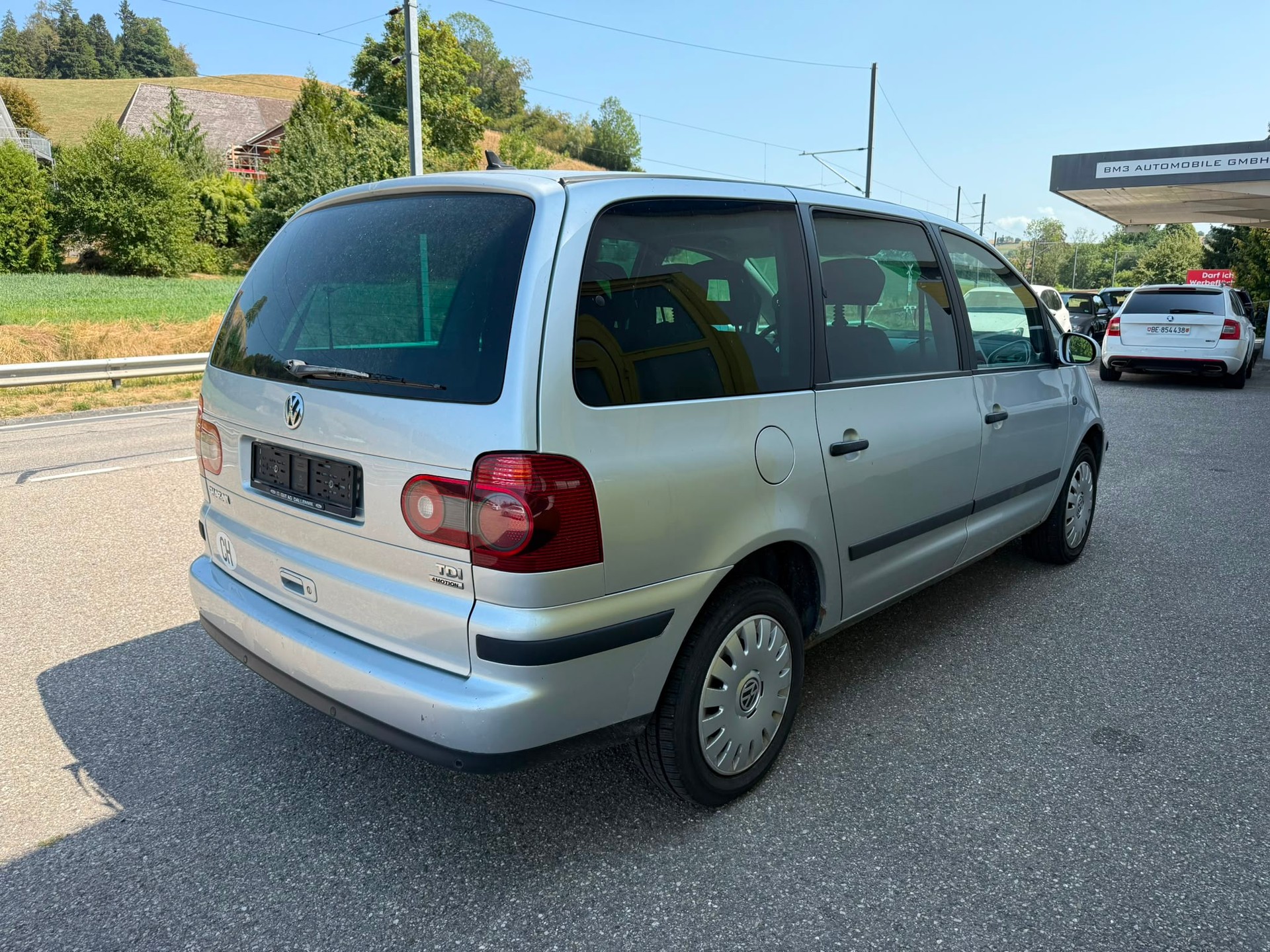 VW Sharan 1.9 TDI Freestyle 4Motion-image-2