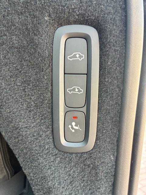 VOLVO XC90 T5 AWD Inscription Geartronic-image-14