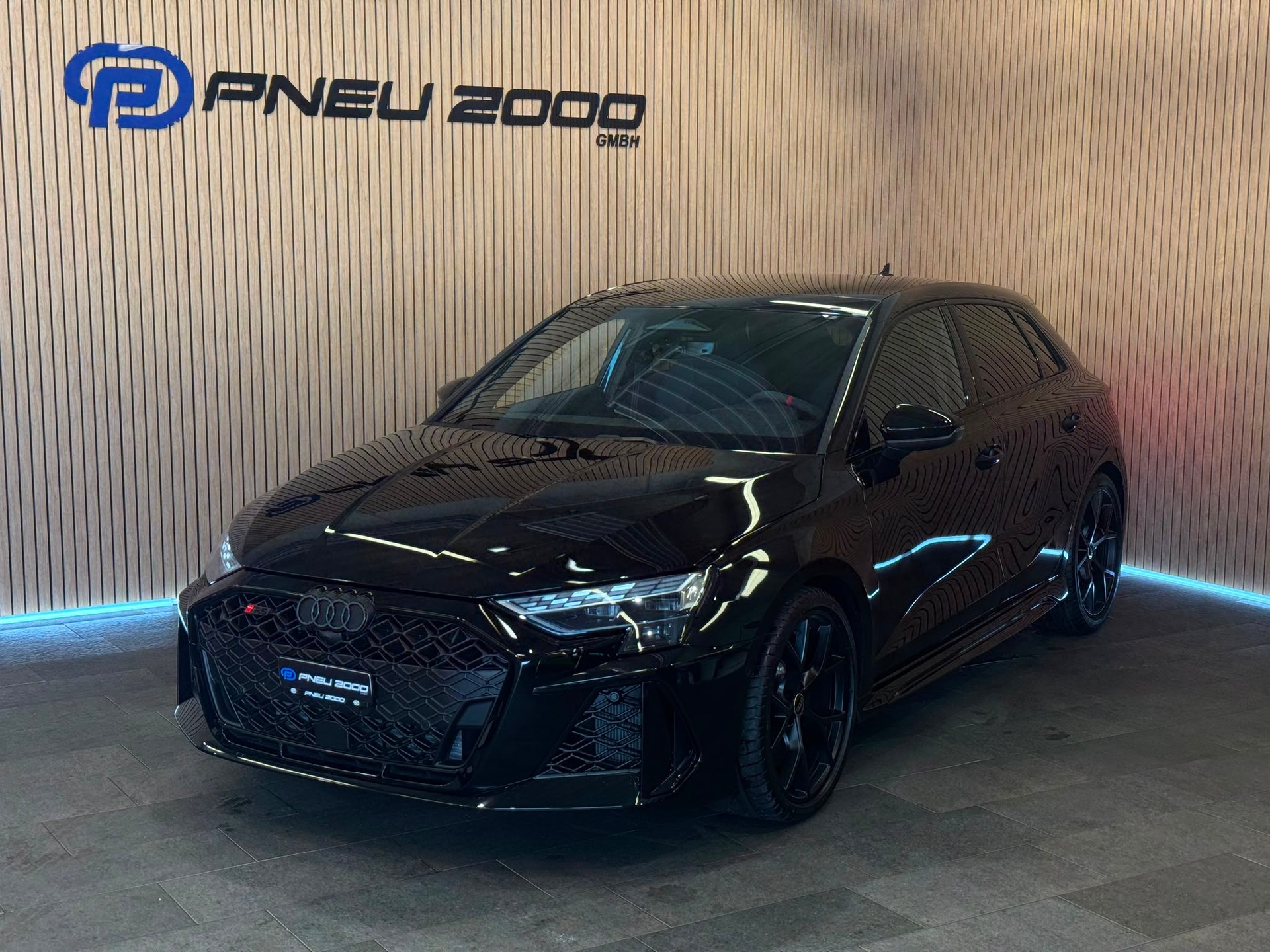 AUDI RS3 Sportback 2.5 TSI quattro S-tronic *5Jahre/100'000km Werksgarantie*