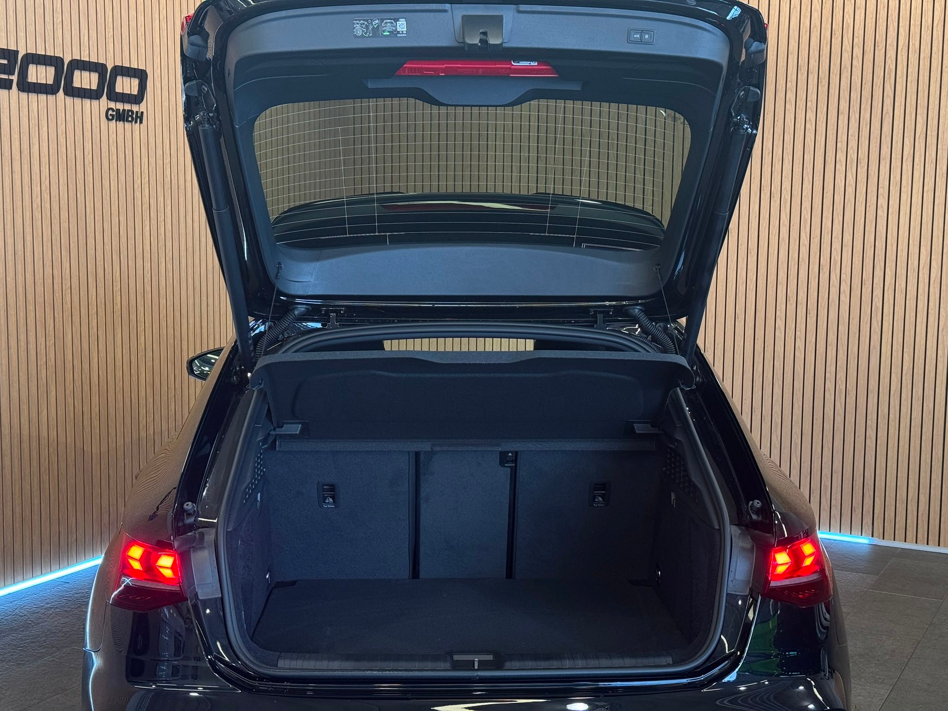AUDI RS3 Sportback 2.5 TSI quattro S-tronic *5Jahre/100'000km Werksgarantie*-image-7
