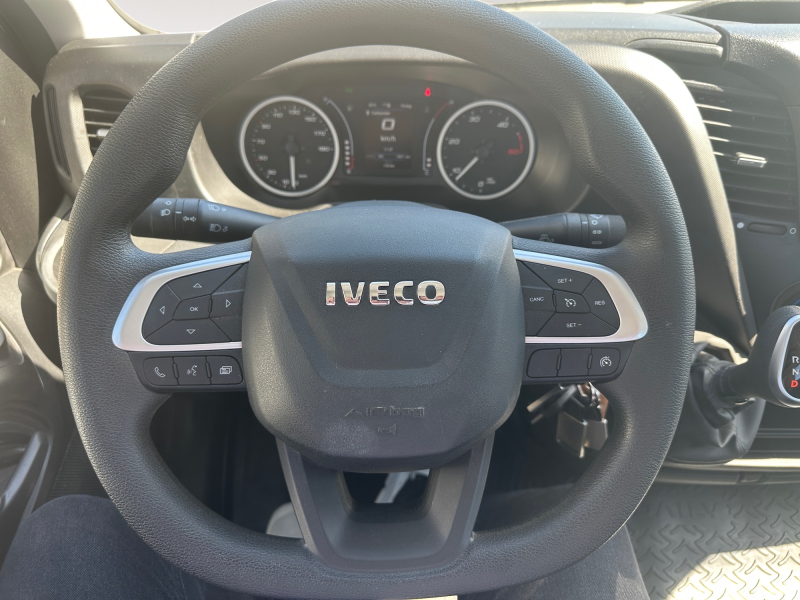 IVECO 35S16 Automatik/Kipper-image-6
