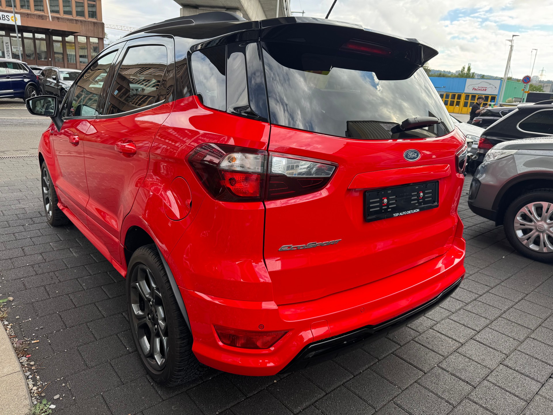 FORD ECOSPORT-image-3