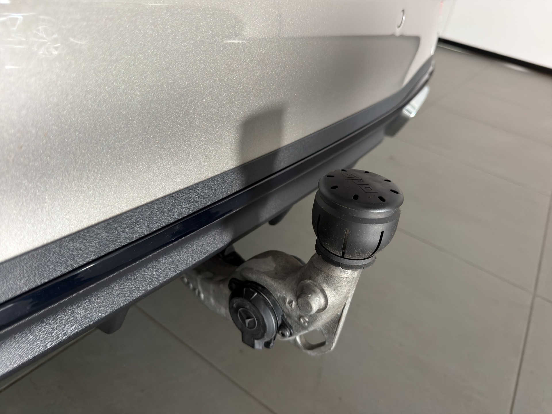 MERCEDES-BENZ C 220 d AMG Line 4matic Kombi-image-16