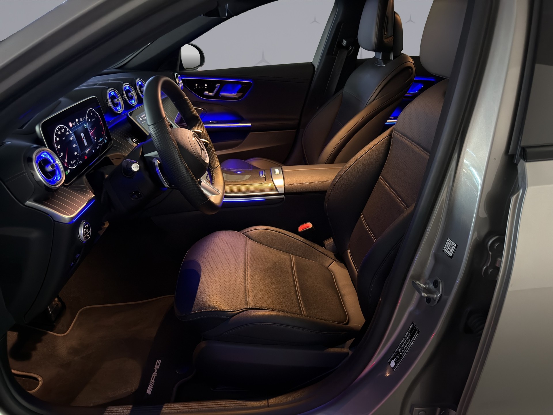 MERCEDES-BENZ C 220 d AMG Line 4matic Kombi-image-8
