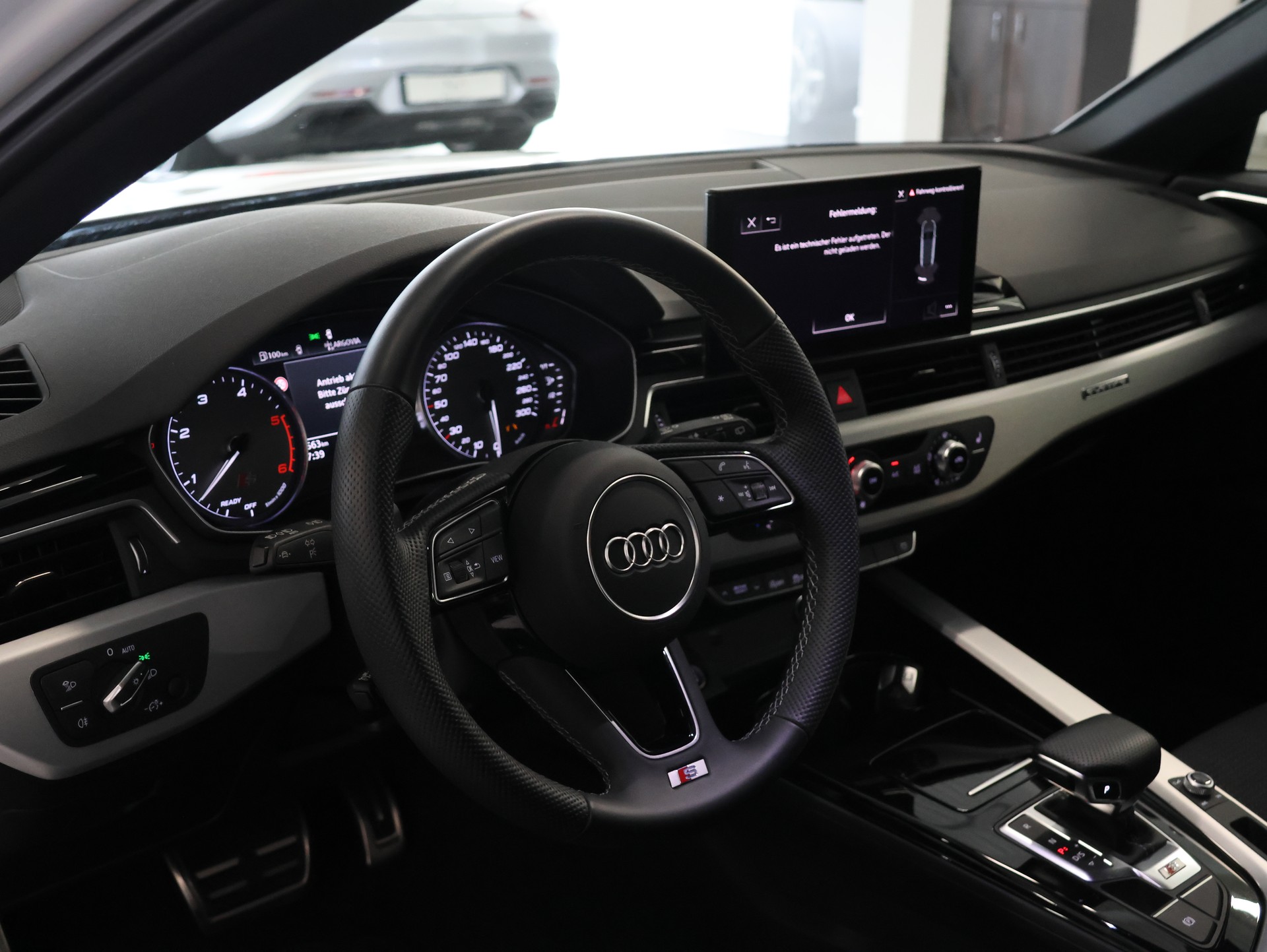 AUDI S4 Avant 3.0 TDI quattro tiptronic *Rückfahrkamera* *Sitzheizung*-image-15