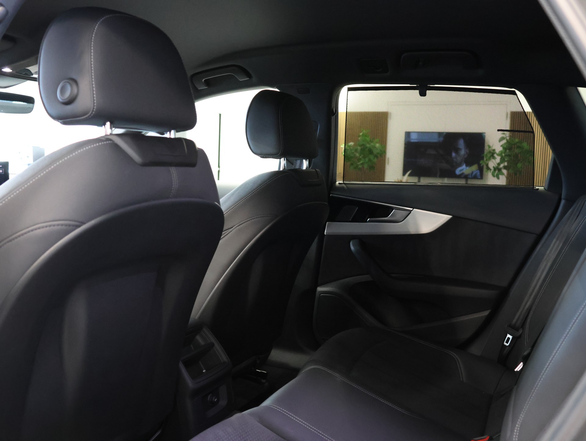 AUDI S4 Avant 3.0 TDI quattro tiptronic *Rückfahrkamera* *Sitzheizung*-image-30