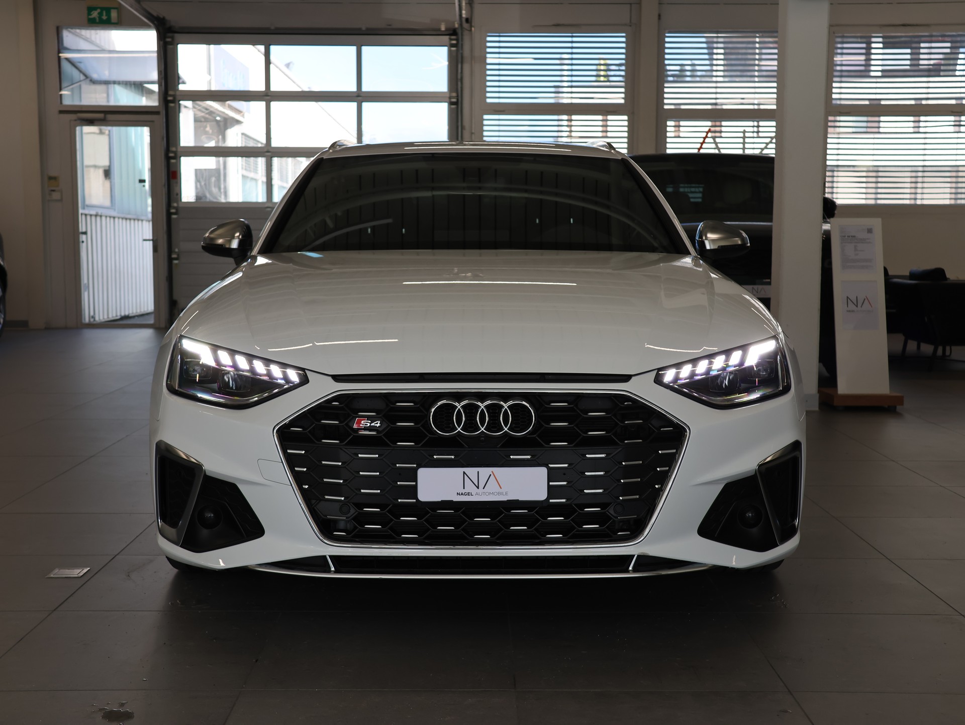 AUDI S4 Avant 3.0 TDI quattro tiptronic *Rückfahrkamera* *Sitzheizung*-showroom-element-2