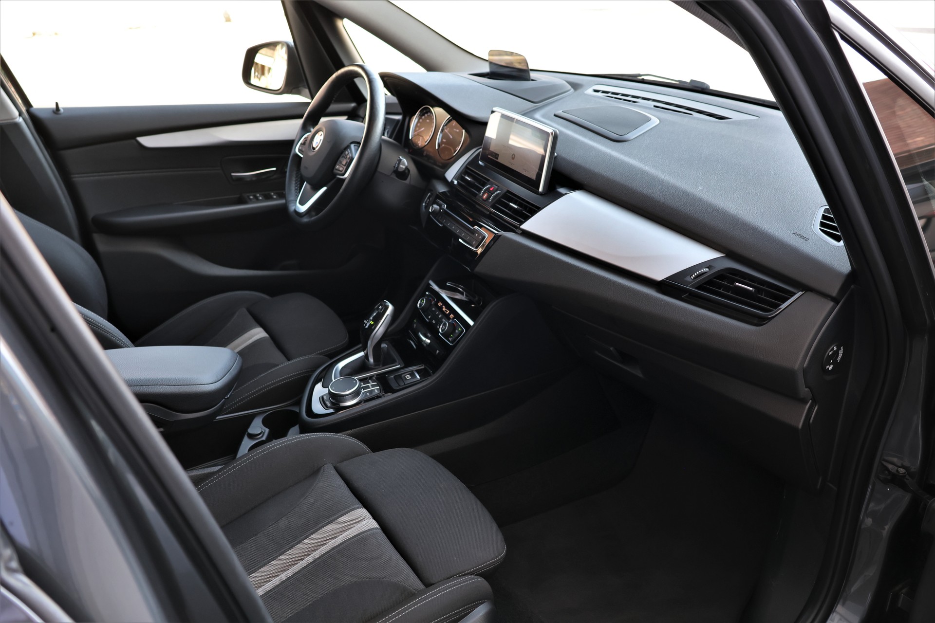 BMW 220d xDrive Gran Tourer Steptronic (CH)-image-13