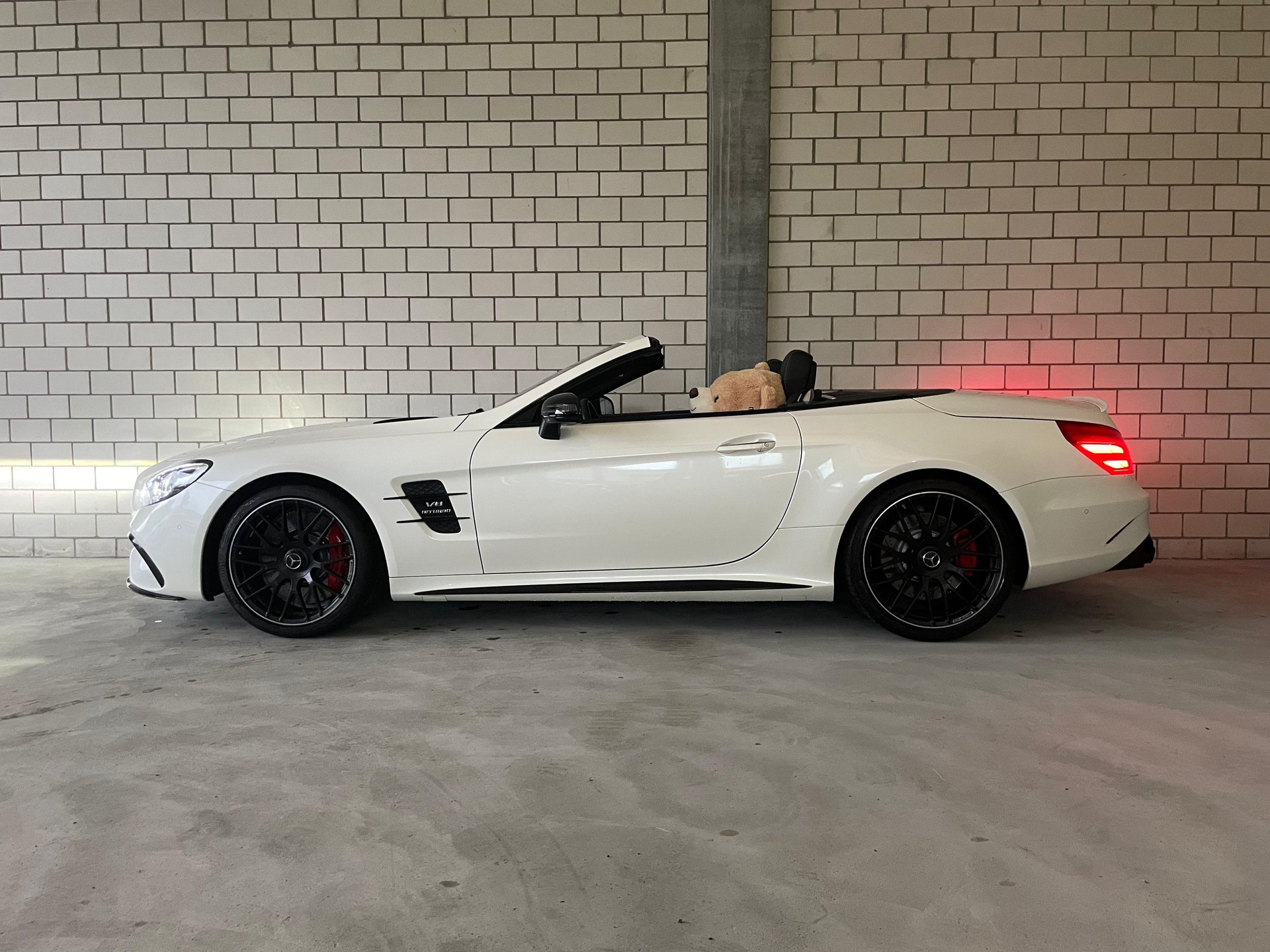 MERCEDES-BENZ SL 63 AMG Speedshift Vollausstattung