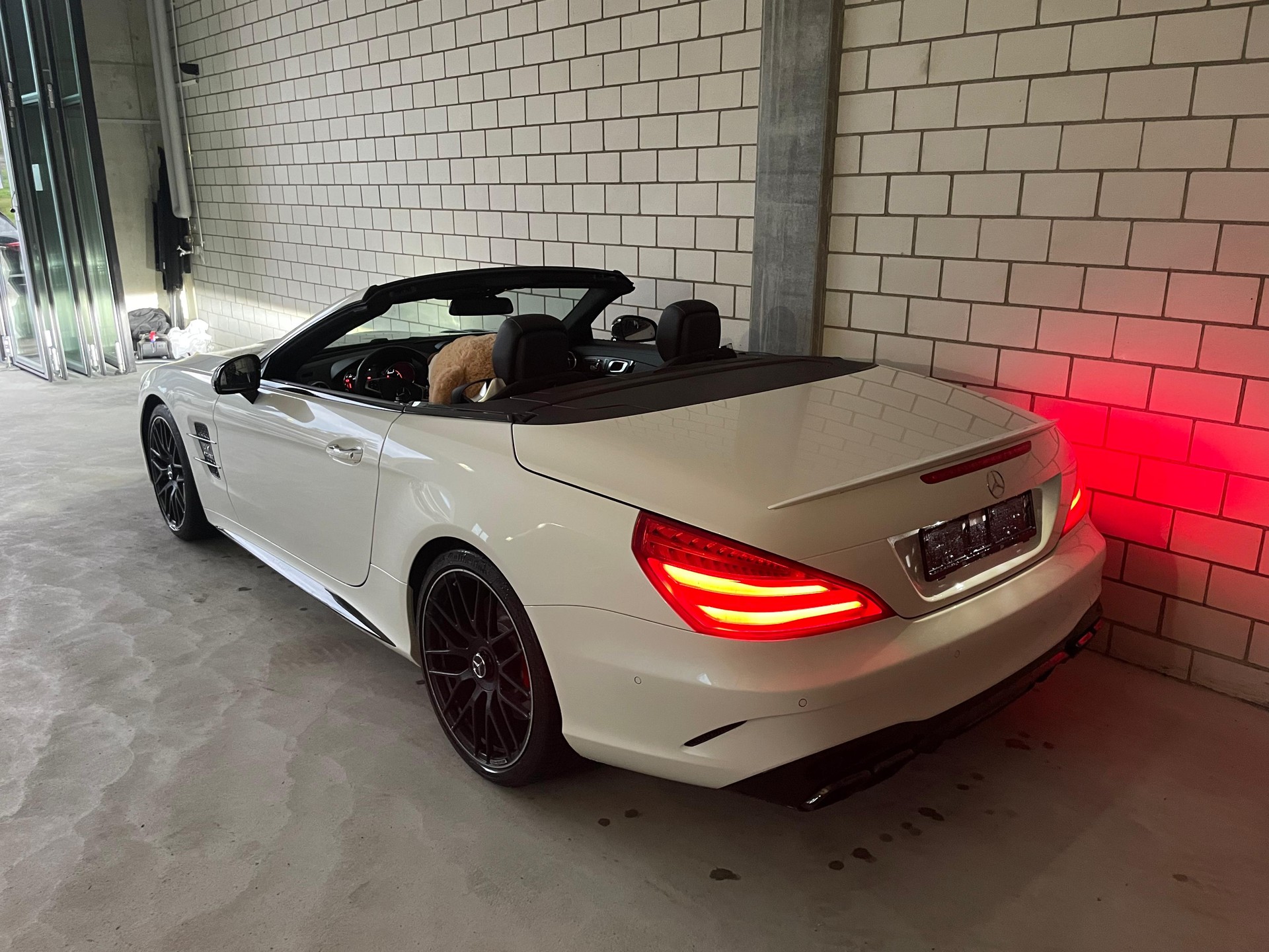 MERCEDES-BENZ SL 63 AMG Speedshift Vollausstattung-showroom-element-3