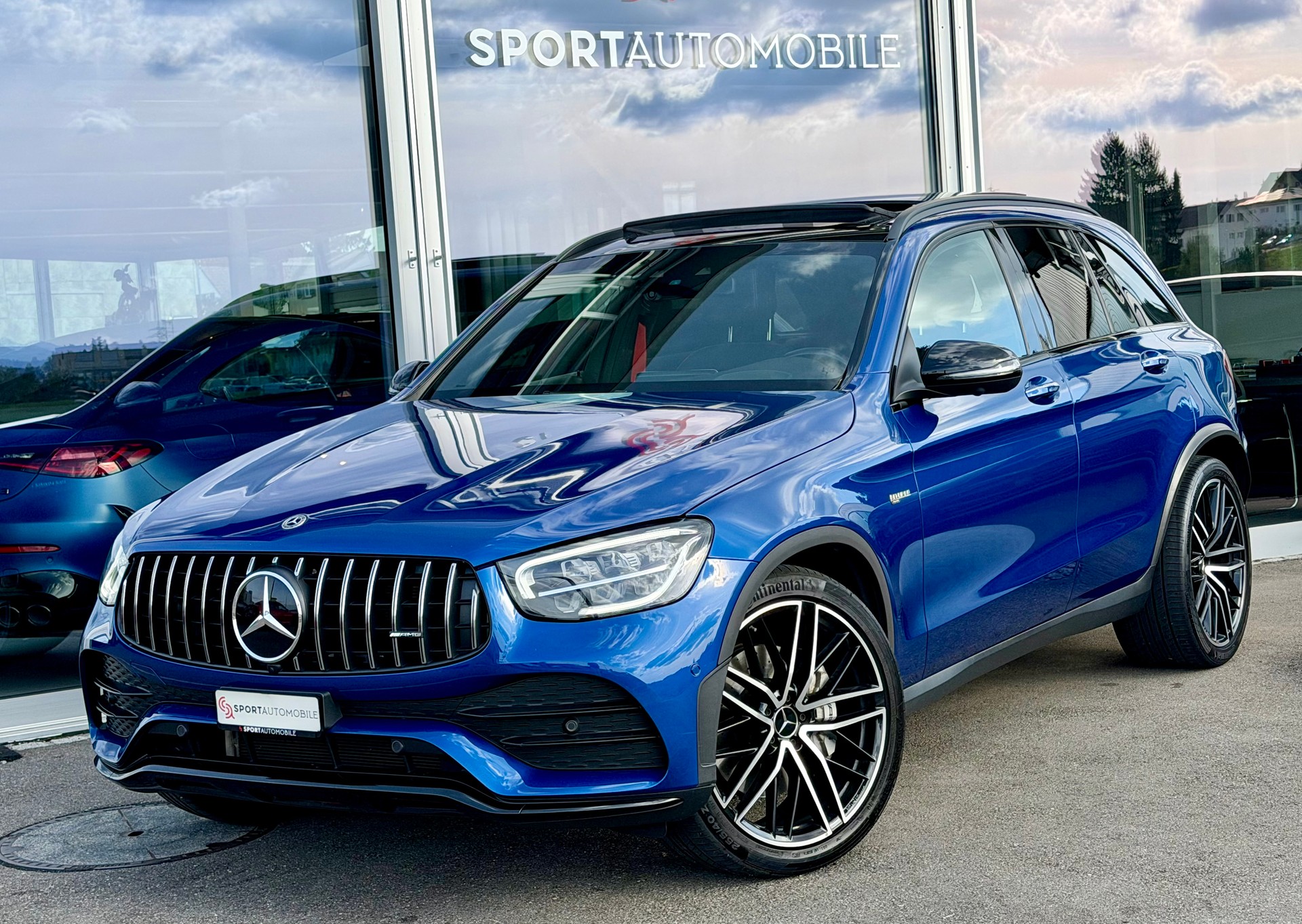 MERCEDES-BENZ GLC 43 AMG 4Matic 9G-Tronic-showroom-element-2