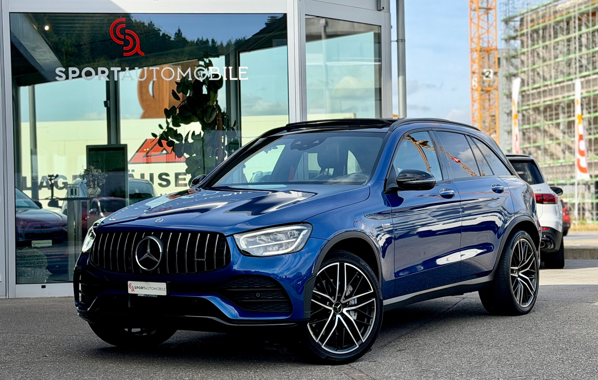 MERCEDES-BENZ GLC 43 AMG 4Matic 9G-Tronic-showroom-element-1