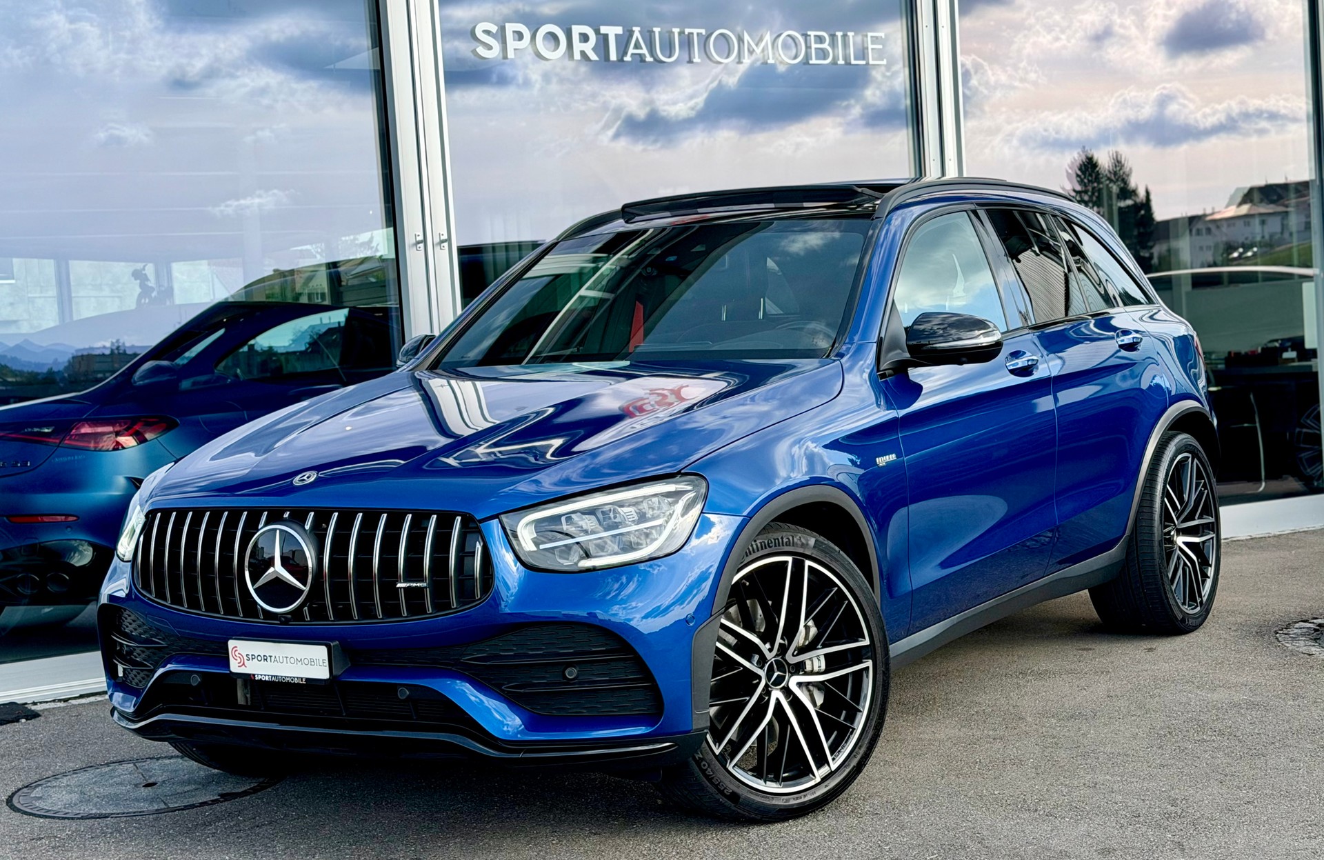 MERCEDES-BENZ GLC 43 AMG 4Matic 9G-Tronic-showroom-element-3