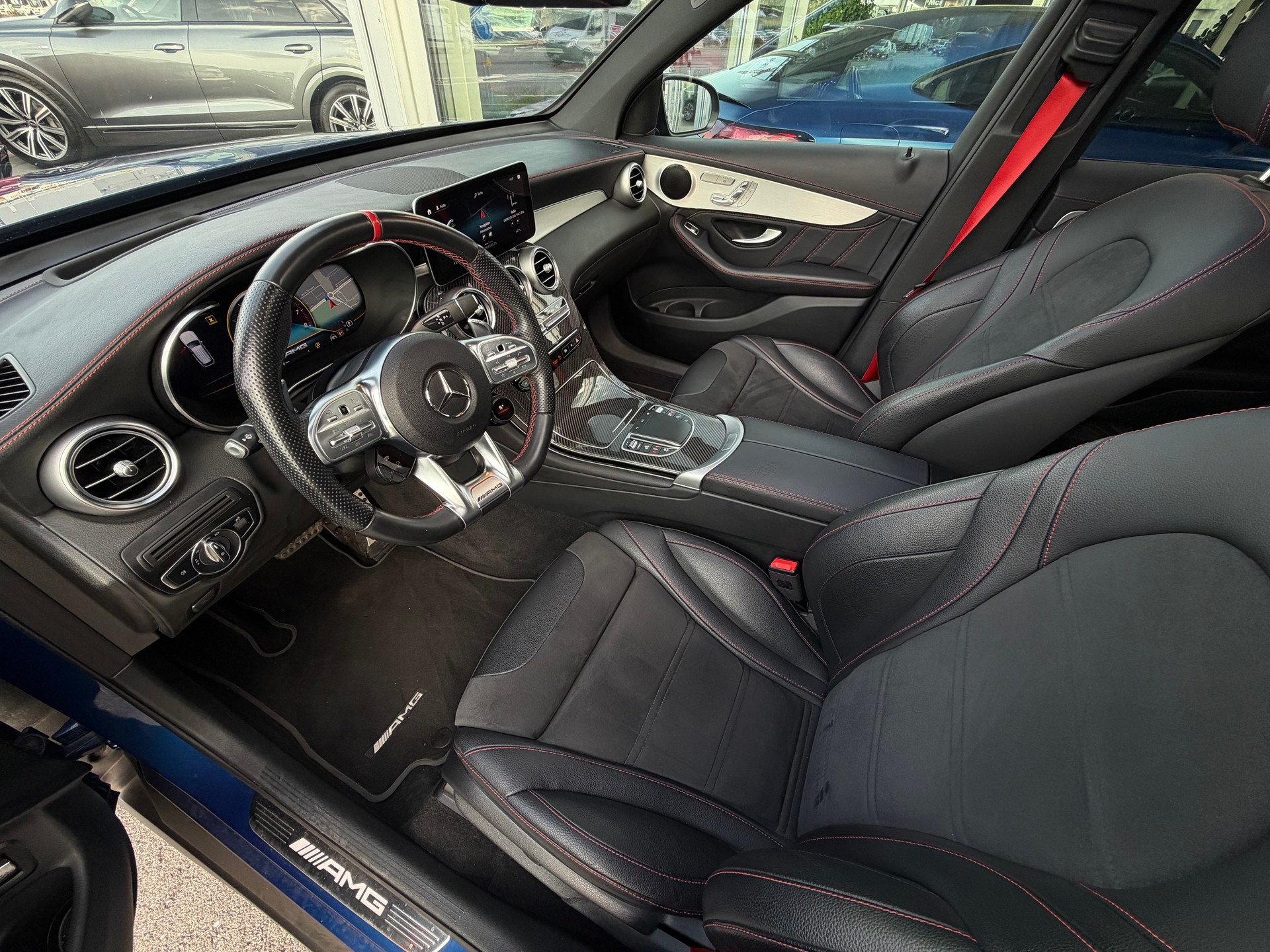 MERCEDES-BENZ GLC 43 AMG 4Matic 9G-Tronic-image-16