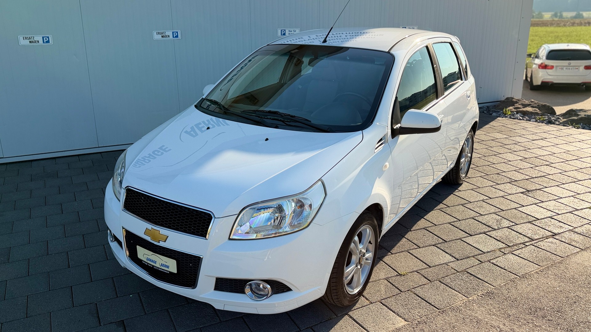 CHEVROLET Aveo 1.4 LT ***Frisch ab MFK & Service***-showroom-element-2