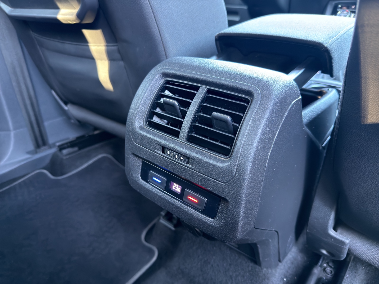 VW Touran 1.5 TSI EVO United DSG-image-18