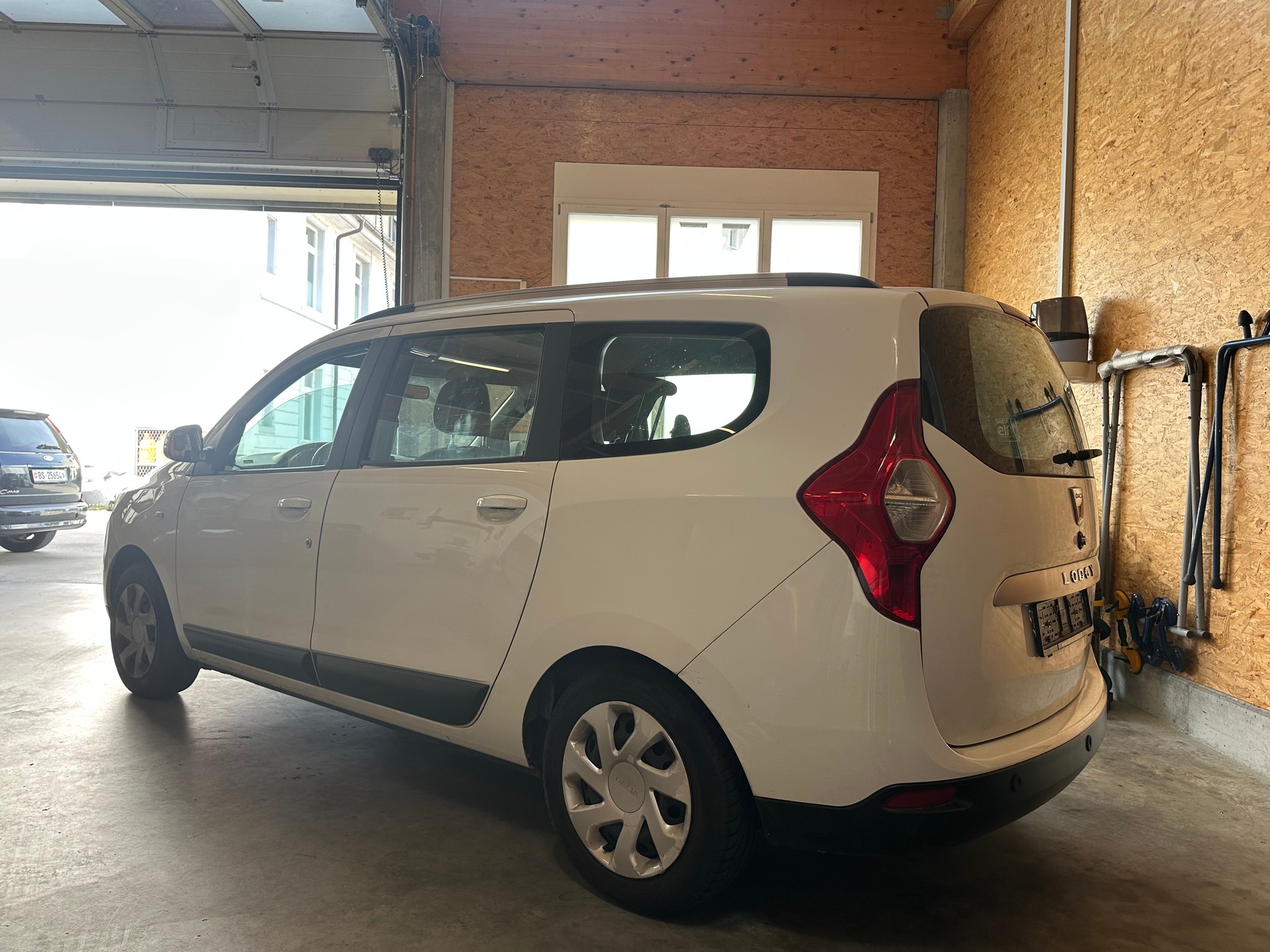 DACIA Lodgy 1.2 Turbo Supreme-showroom-element-3