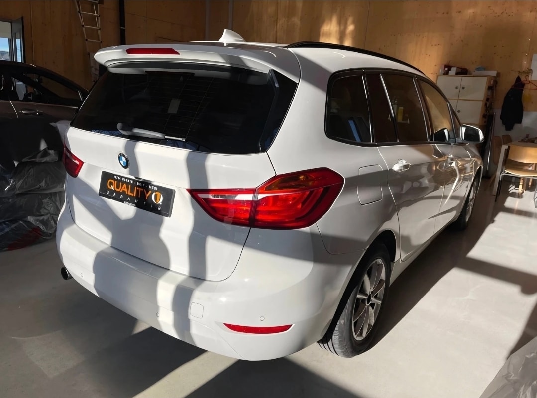 BMW 218d Gran Tourer Steptronic-showroom-element-3