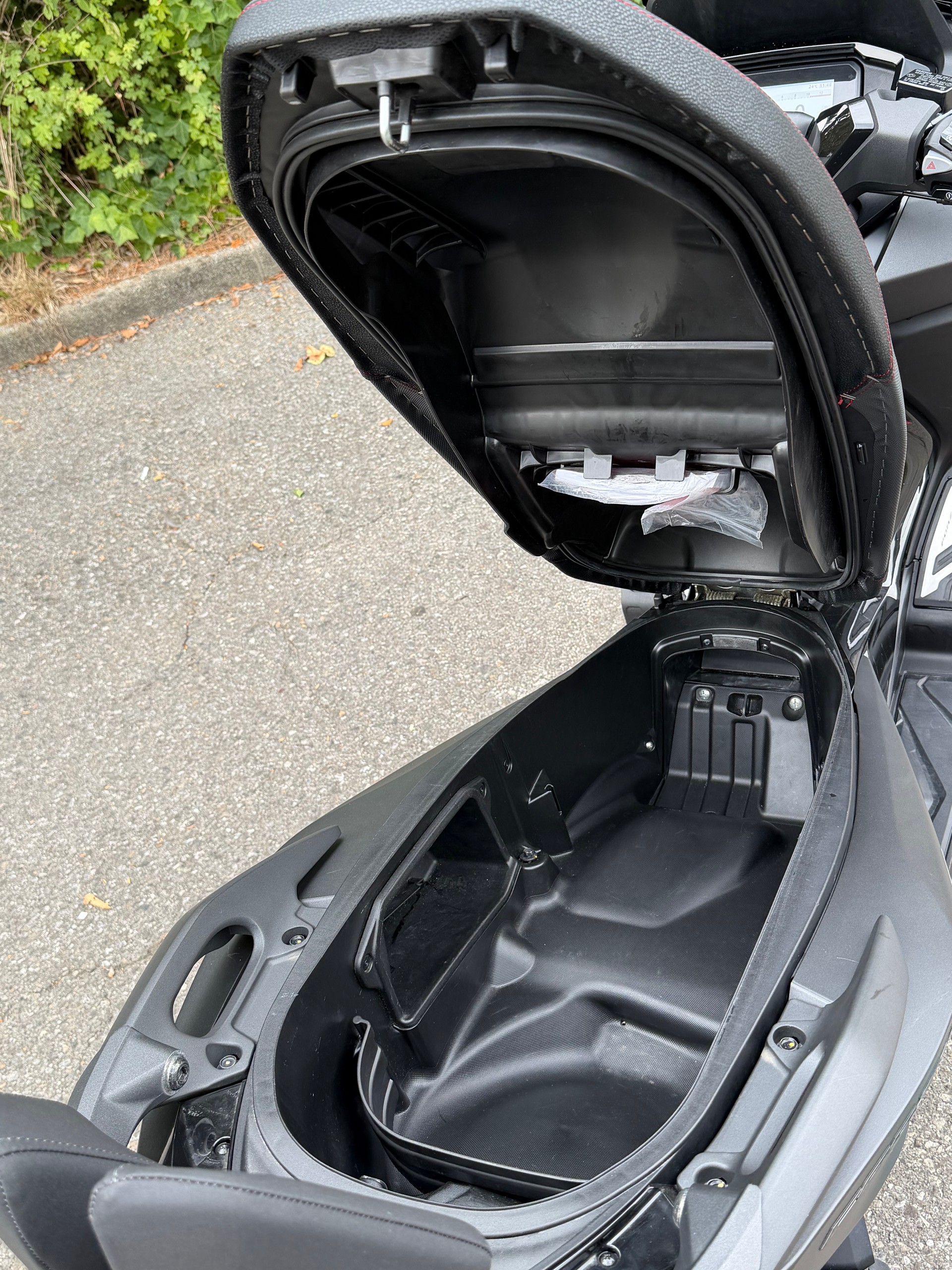 HONDA Nss 125 Forza Special Edition-image-8