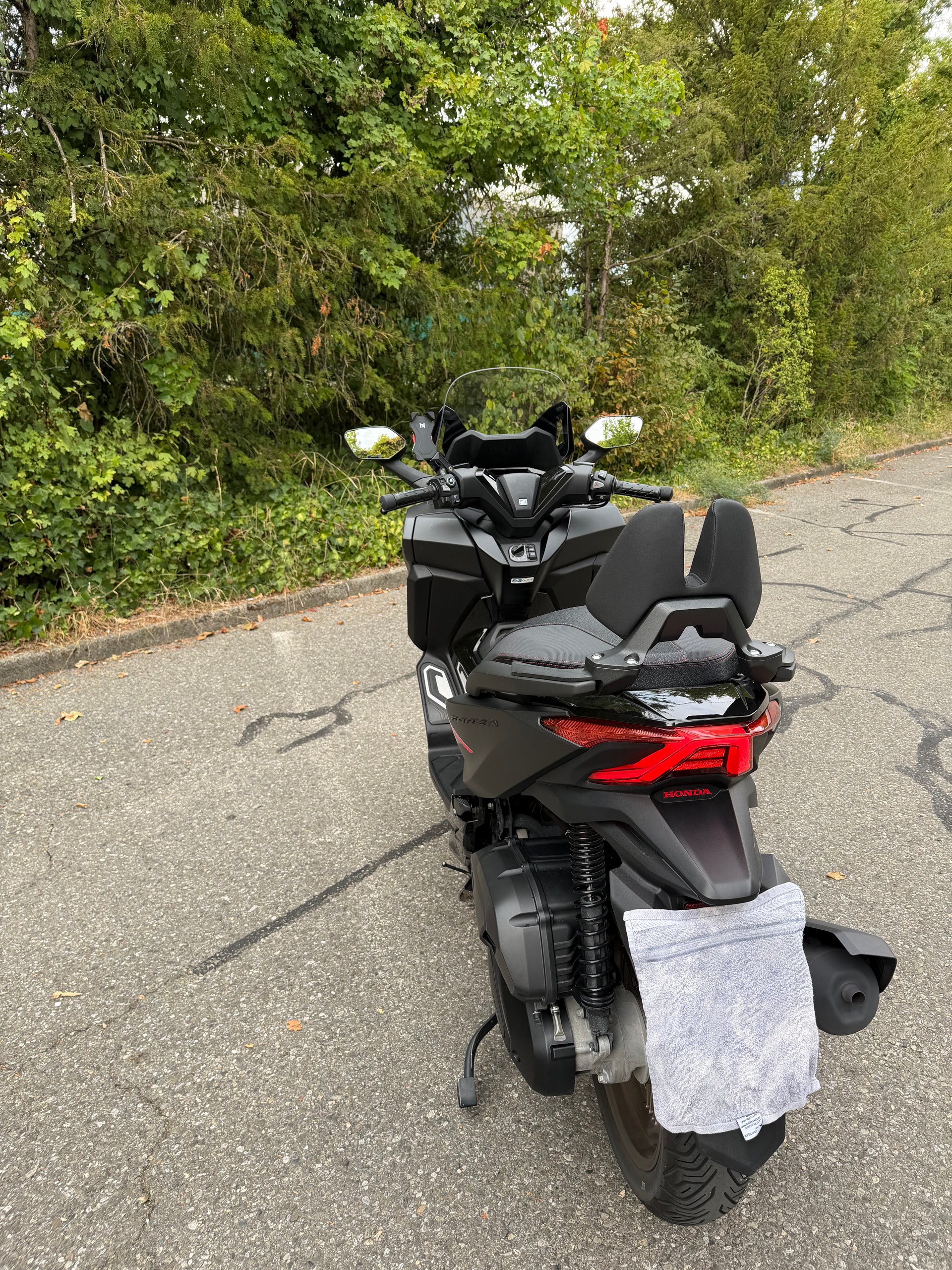HONDA Nss 125 Forza Special Edition-image-3