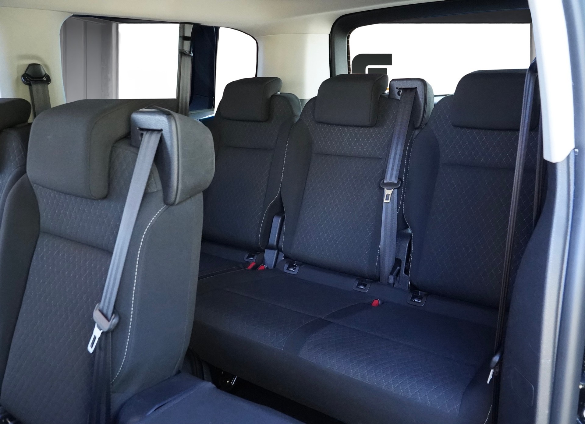 OPEL Zafira-e Life 75kWh Business Edition L * CH Fahrzeug-8-Sitze*-image-16
