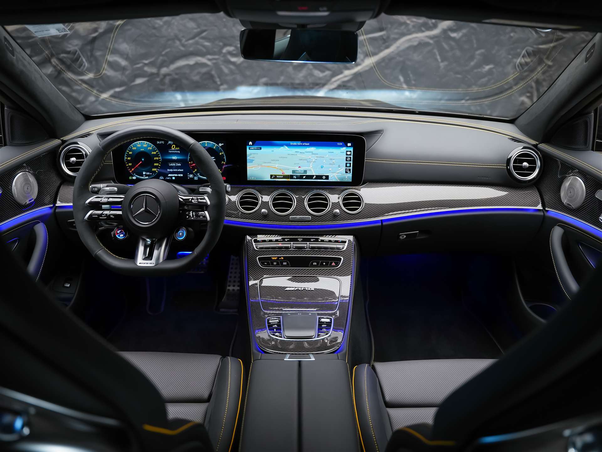 MERCEDES-BENZ AMG E 63 S 4Matic+ Speedshift 9G-TCT *FINAL EDITION*MSI+*Schalensitze*Panorama*Sitzbelüftung*-image-22