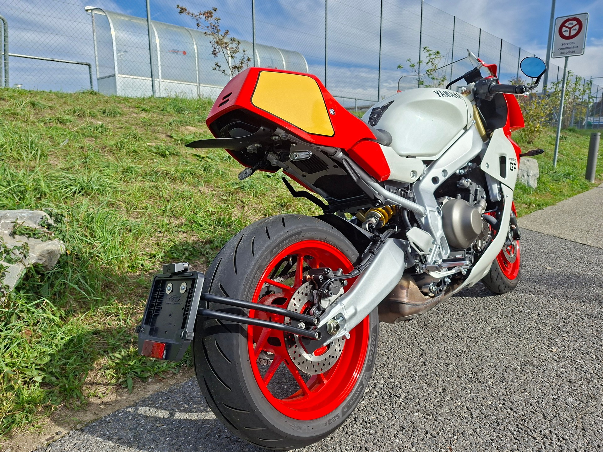 YAMAHA XSR 900 GP-image-3