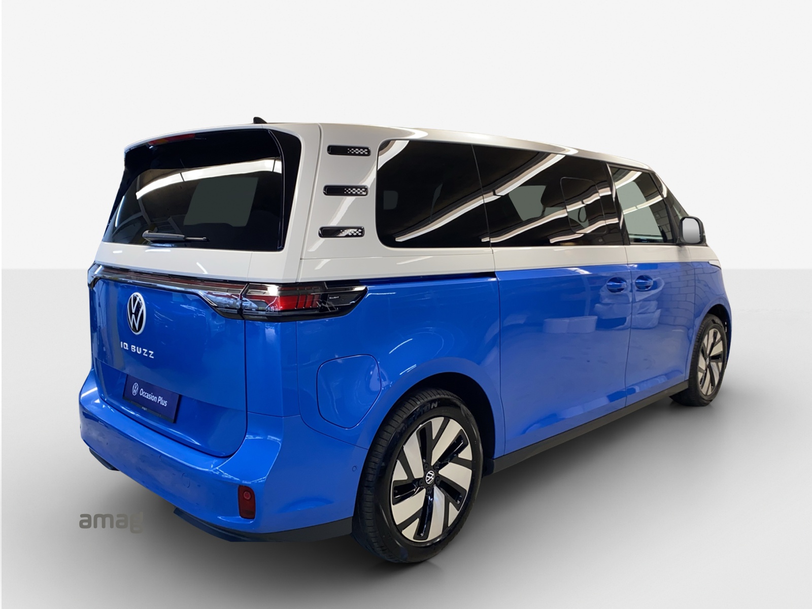VW ID.Buzz LWB Pro-image-4
