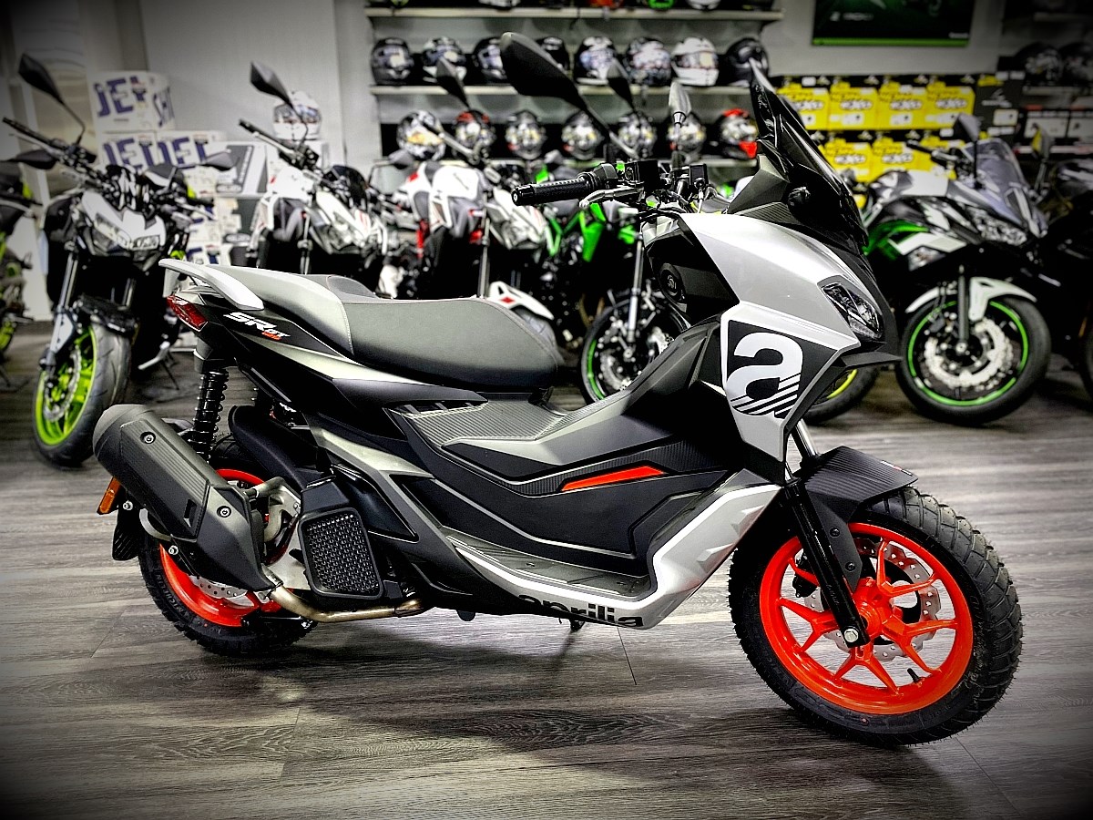 APRILIA SR 125 GT Sport-image-3