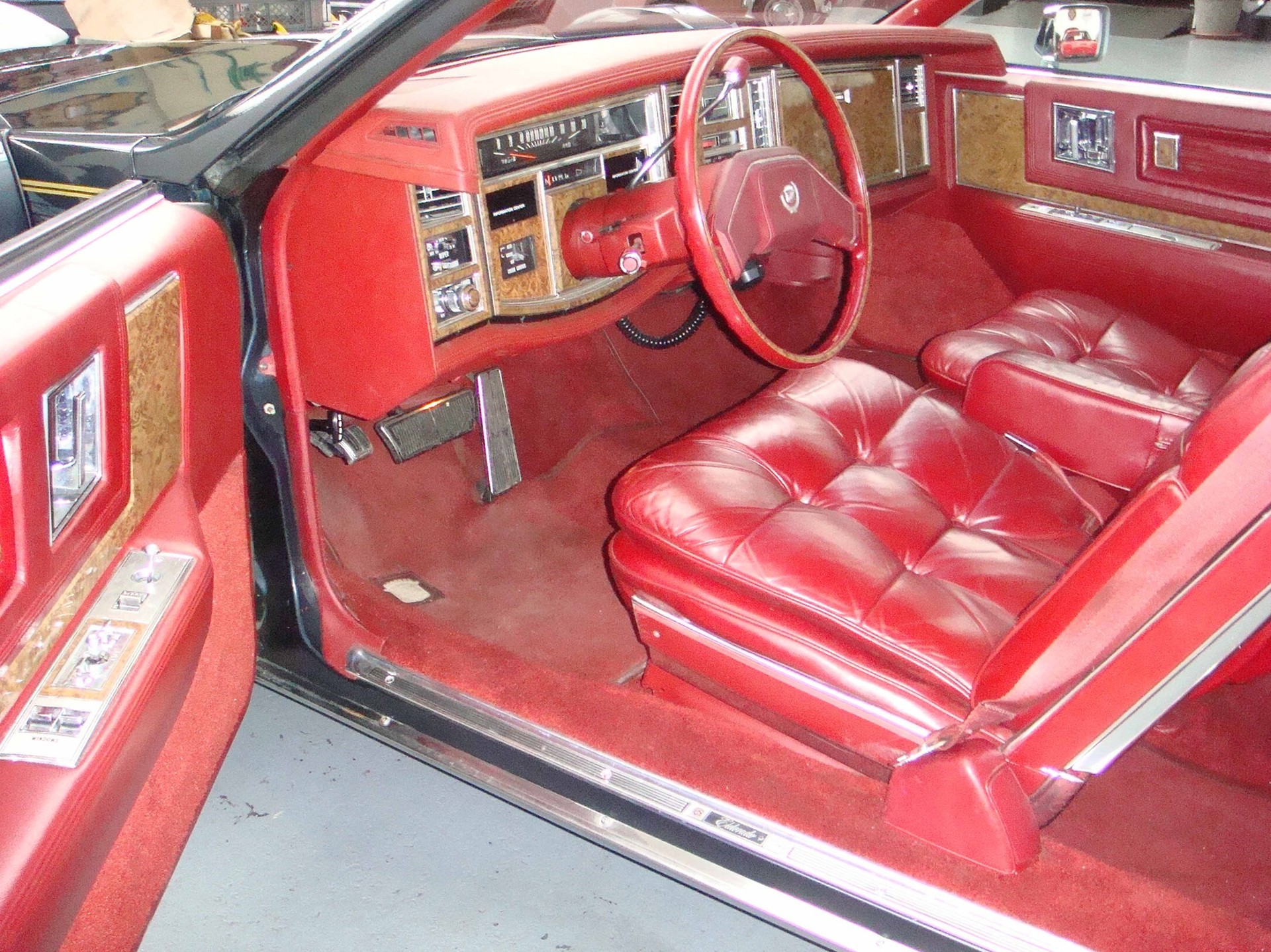 CADILLAC ELDORADO STRECH-image-11