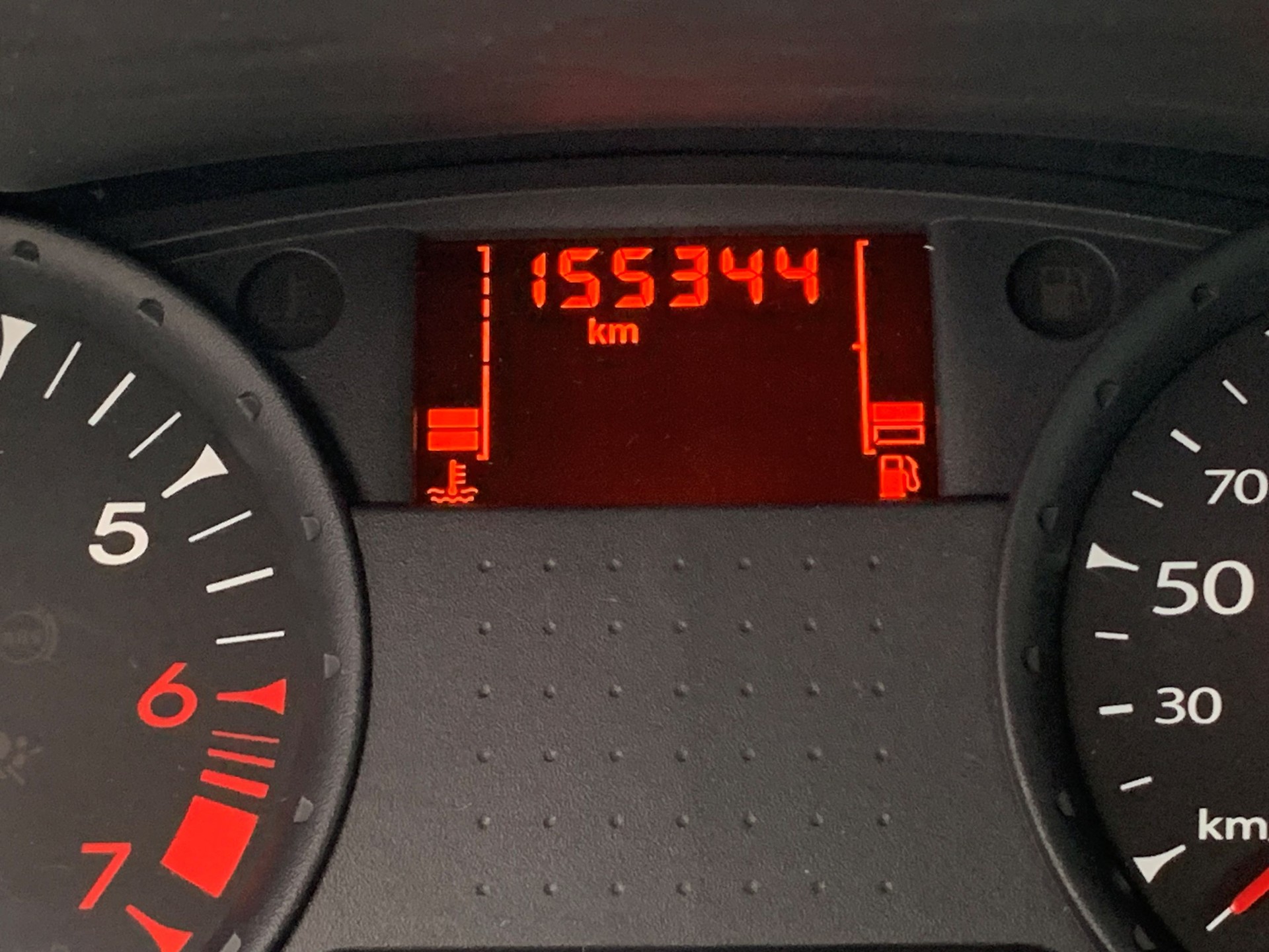RENAULT Clio 1.2 16V Turbo Night&Day-image-11