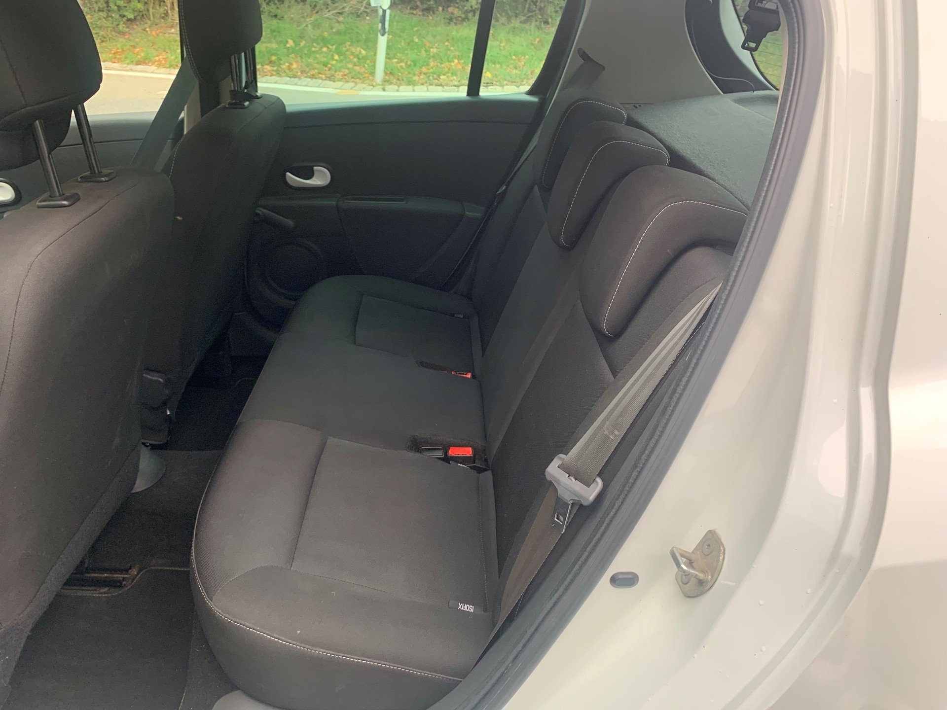 RENAULT Clio 1.2 16V Turbo Night&Day-image-9