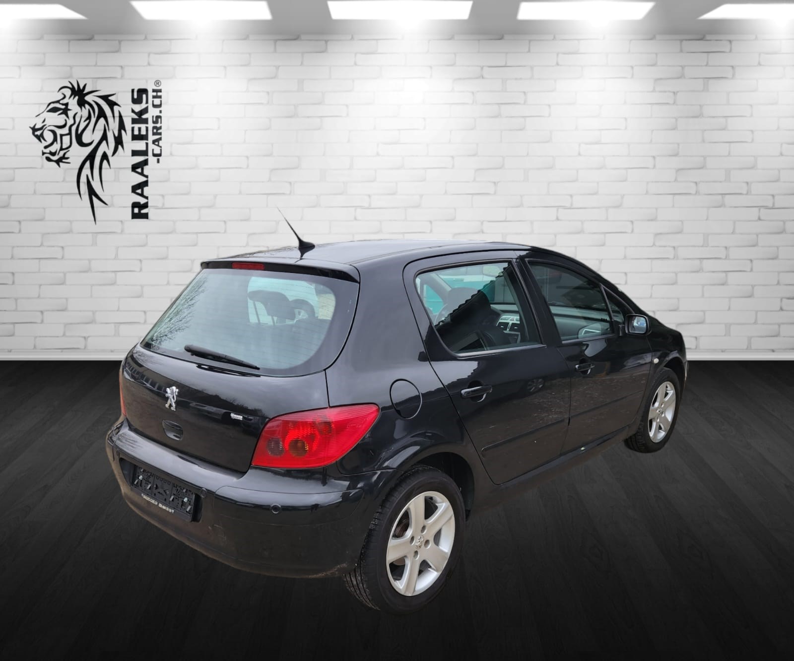 PEUGEOT 307 2.0 16V XT-showroom-element-2