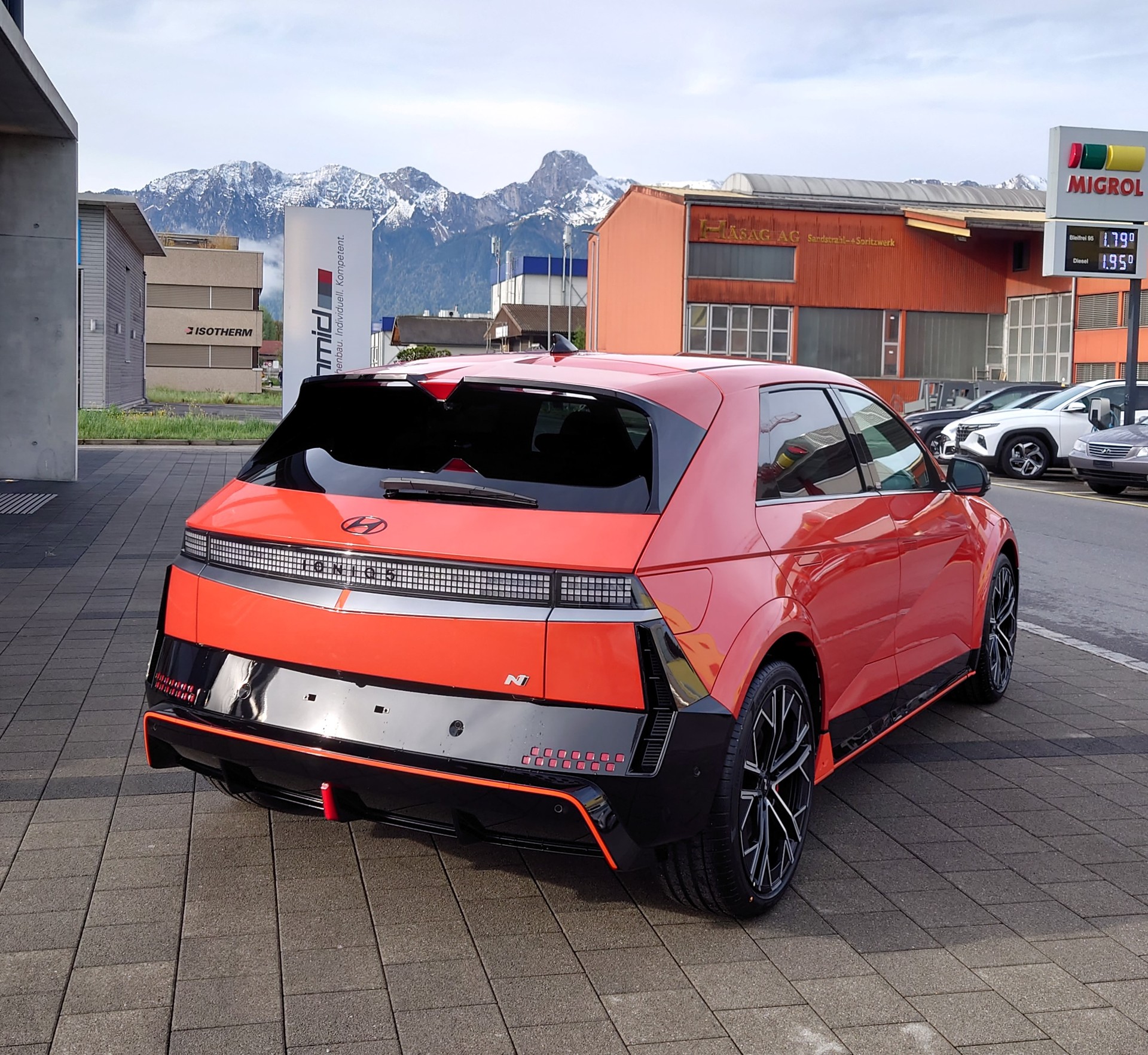 HYUNDAI Ioniq 5 N 84kWh 4WD-showroom-element-3