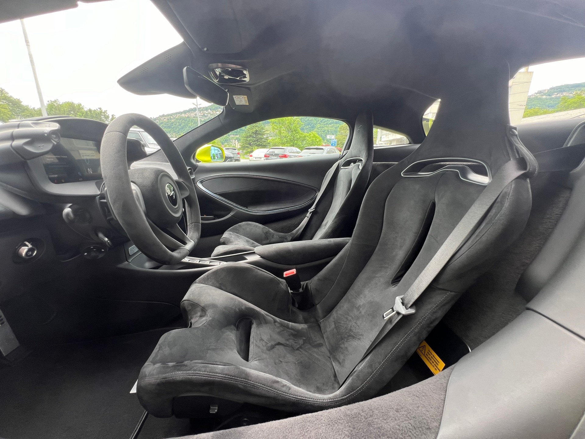 McLAREN ARTURA 3.0 V6-image-8