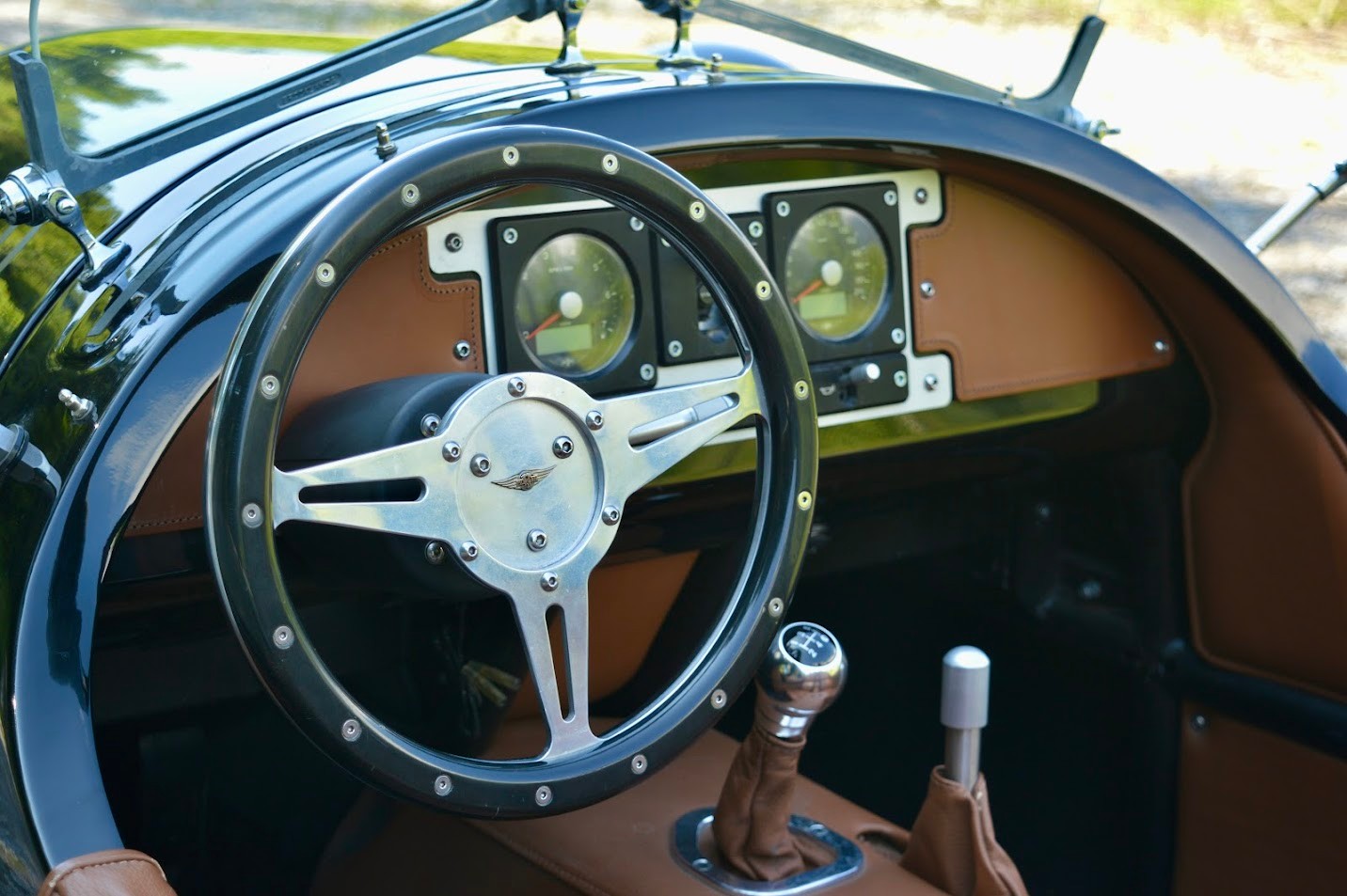 MORGAN Threeweeler Avus Performance-image-12
