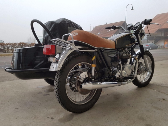TRIUMPH T140E mit Seitenwagen-image-1