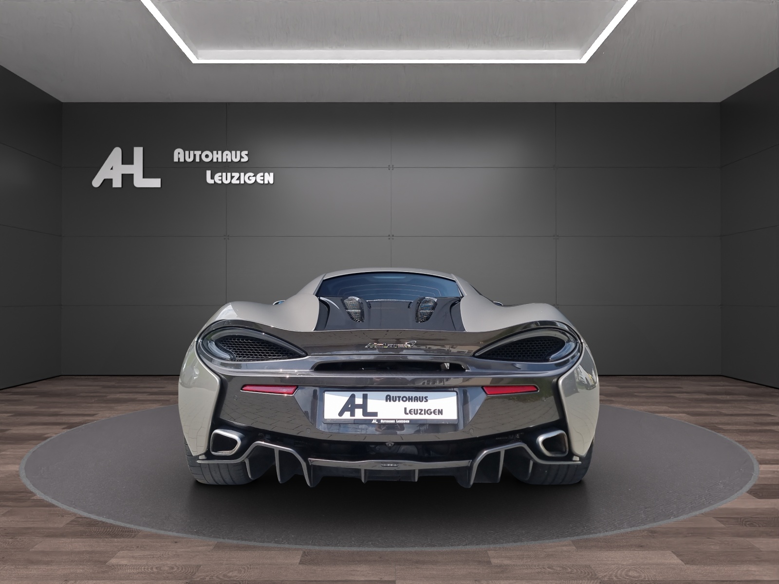 McLAREN 570S Coupé 3.8 V8 SSG-image-3