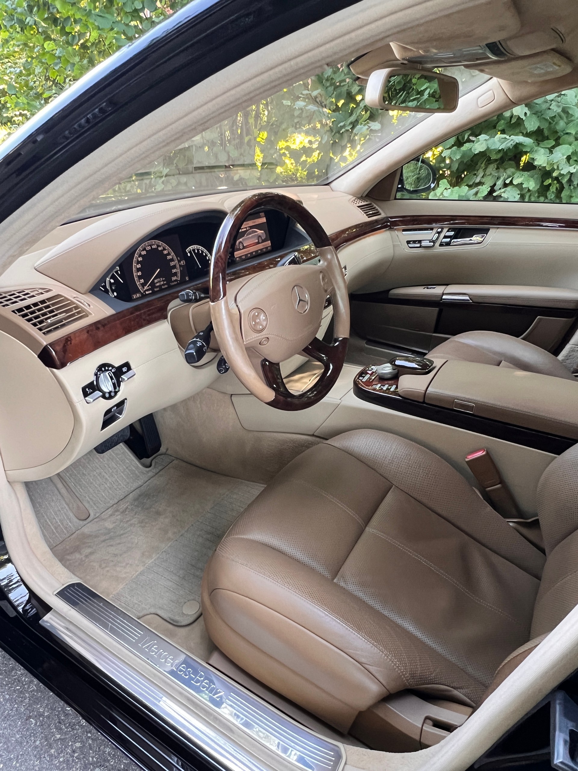MERCEDES-BENZ S 600 L-image-7