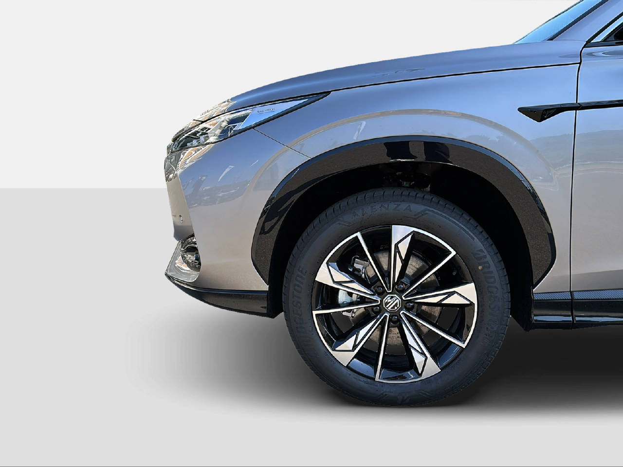 MG HS 1.5 Vti-Tech Luxury-image-8