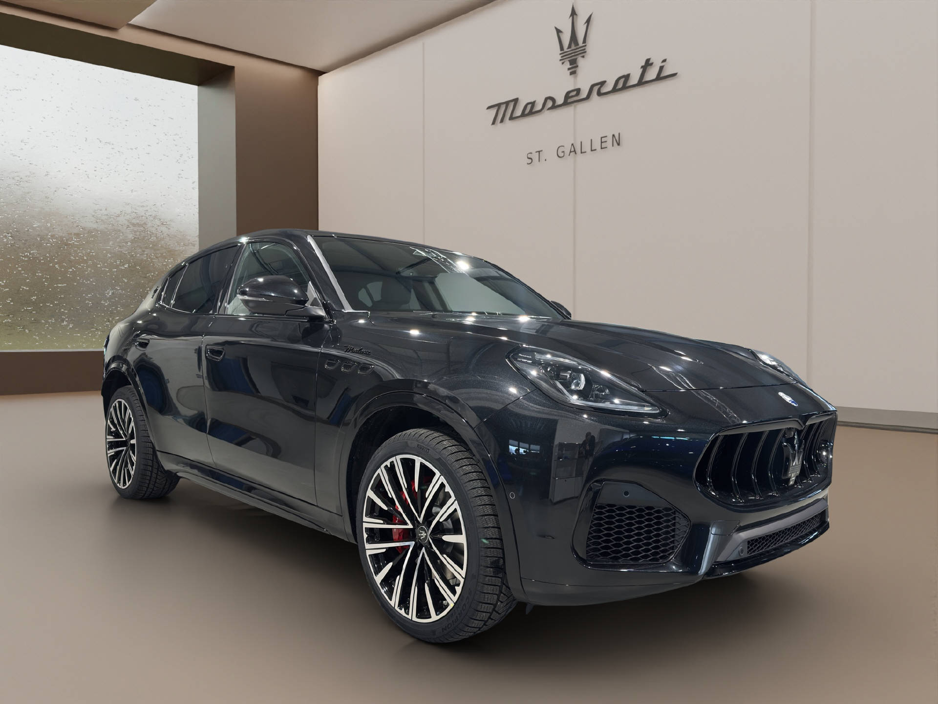 MASERATI Grecale 2.0 Hybrid Modena-showroom-element-2