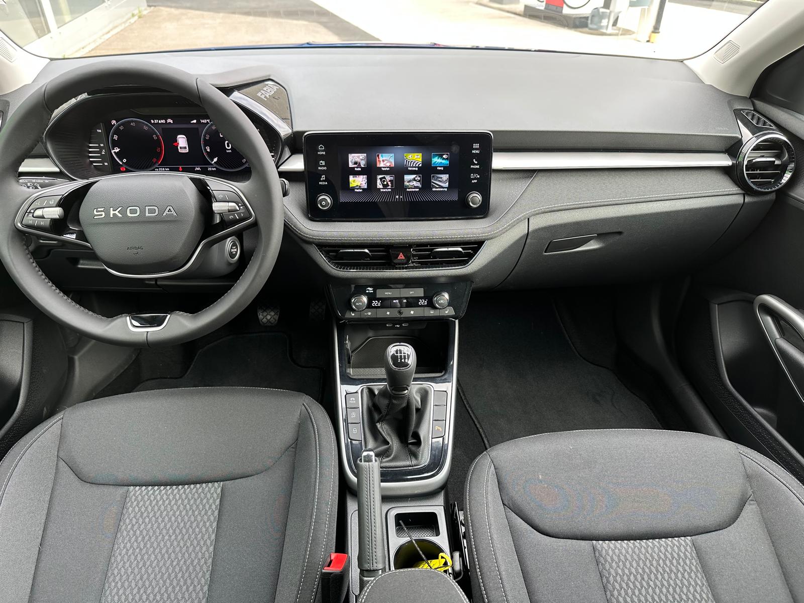 SKODA Fabia 1.0 TSI Selection-image-11