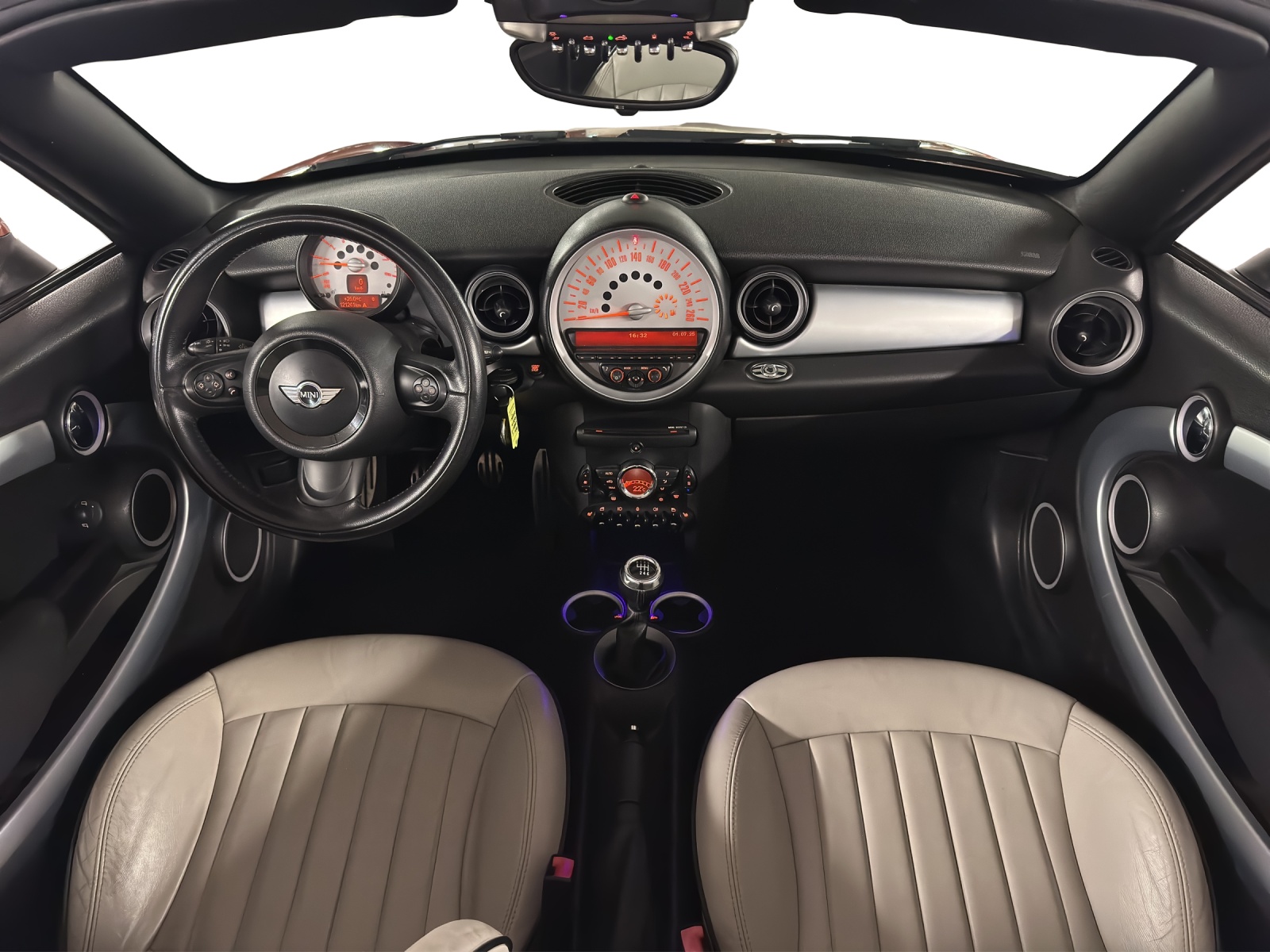 MINI Cooper S Roadster-image-7
