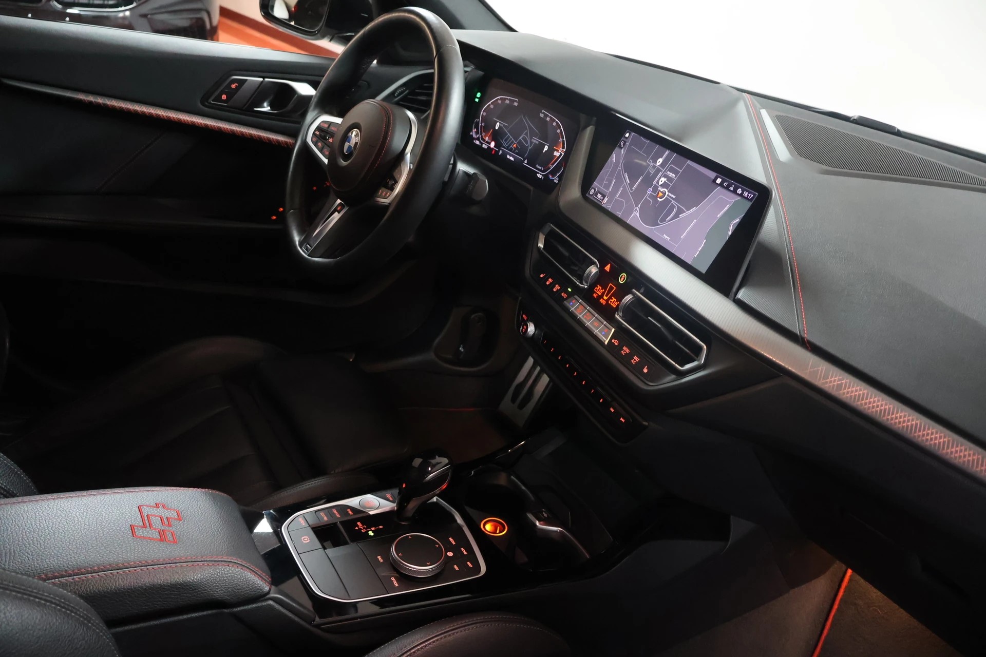 BMW 128ti Steptronic-image-11