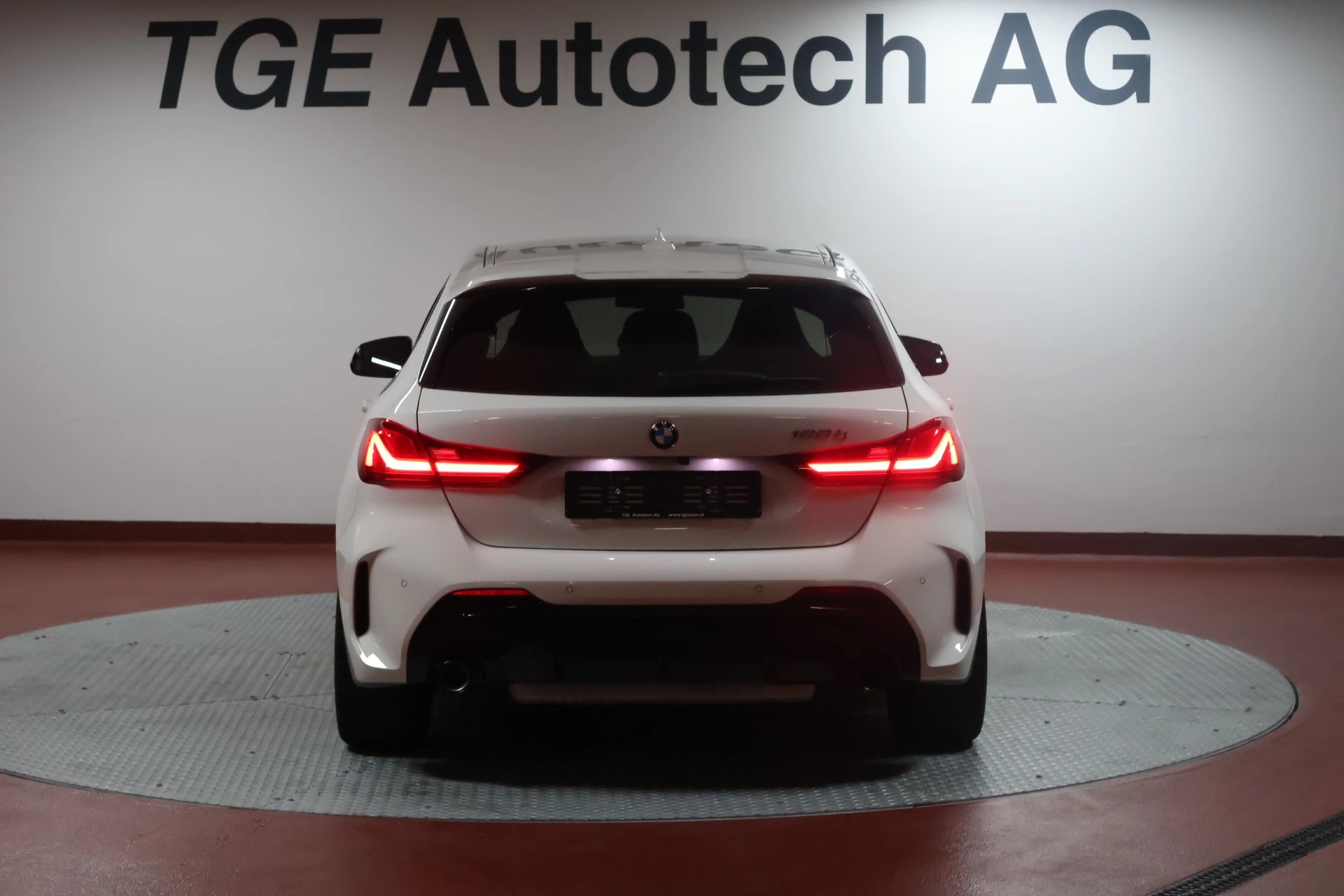 BMW 128ti Steptronic-image-19