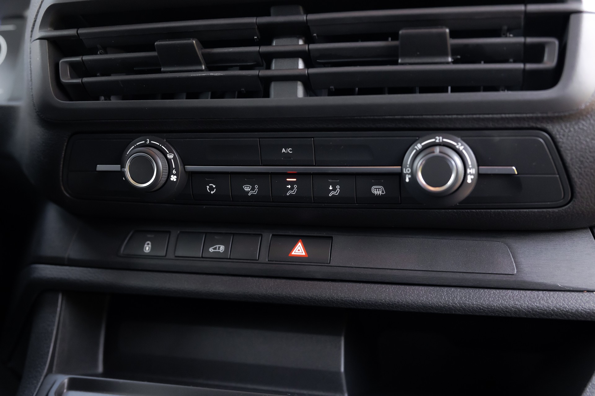 FIAT Scudo 1.5 MJ L2 120ps Comfort-image-8