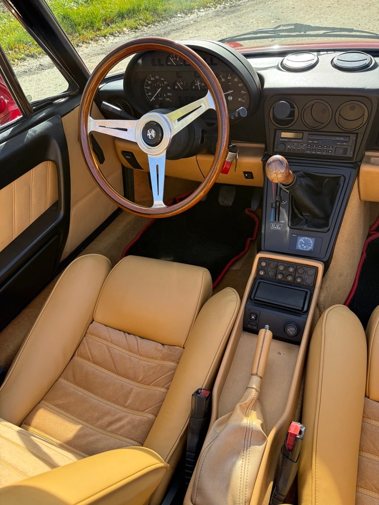ALFA ROMEO 2.0-image-10