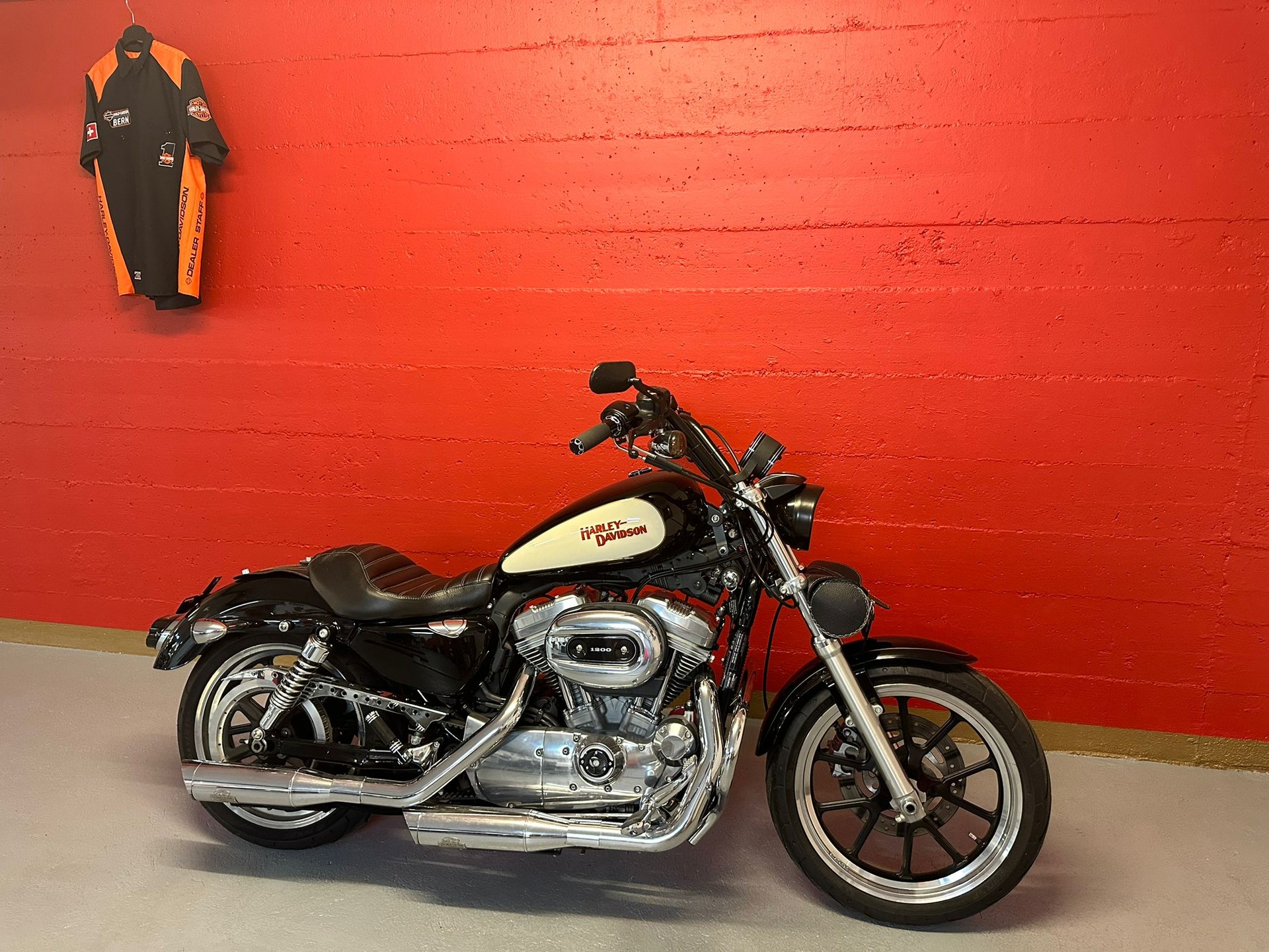 HARLEY-DAVIDSON XL 883 L Sportster Super Low-image-0