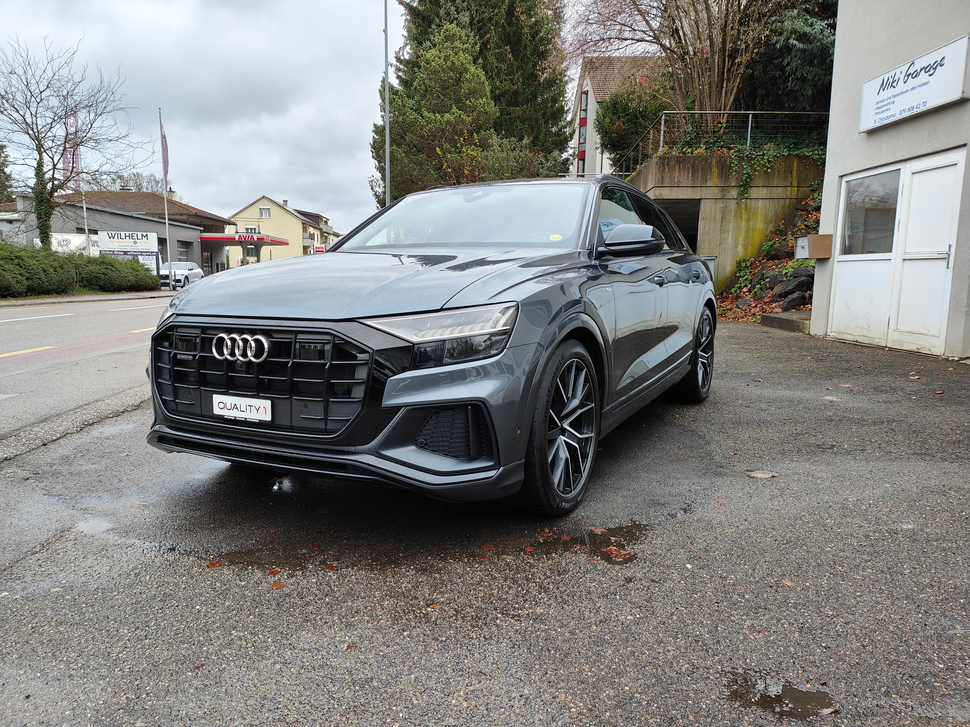 AUDI Q8 50 TDI Black Edition quattro tiptronic-image-9