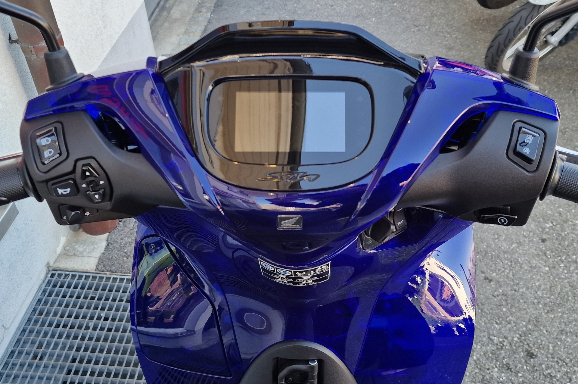 HONDA SH 125i - TFT Konnektivität 2026-image-2